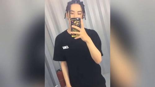 王一博自拍爆料视频合集,揭秘偶像日常瞬间 第3张 王一博自拍爆料视频合集,揭秘偶像日常瞬间 第3张